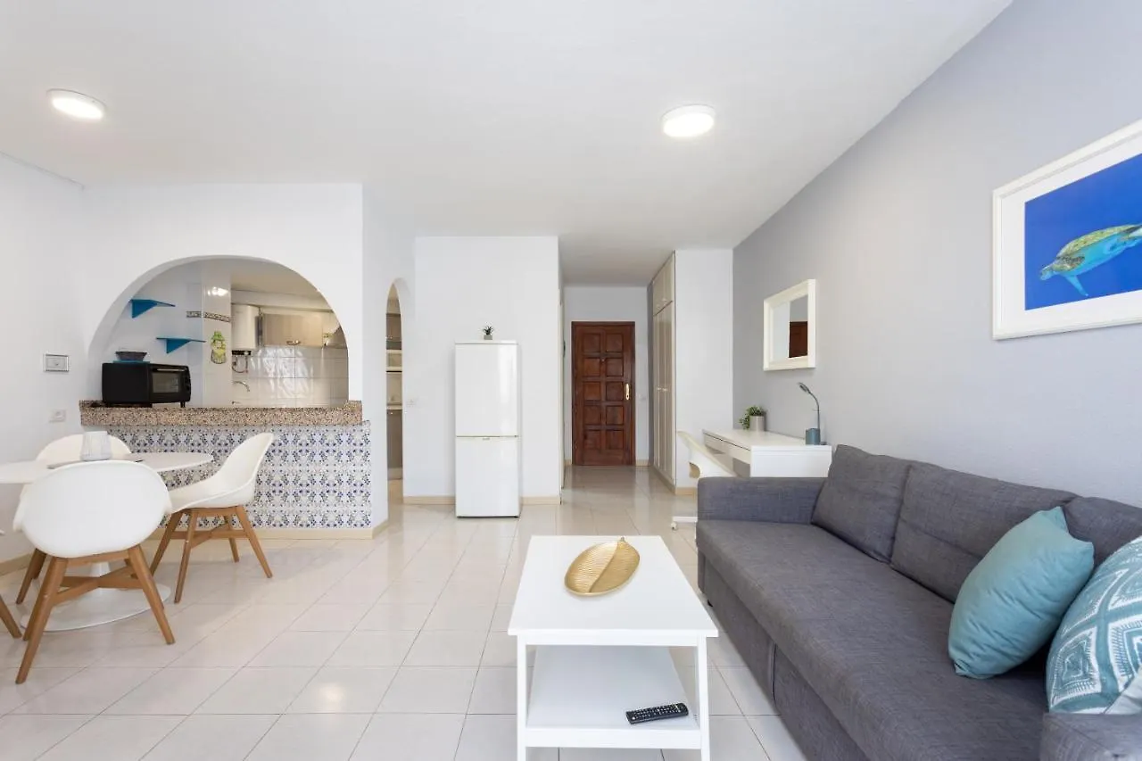 Bonito Apto Los Cristianos, Vistas Al Mar Y Playa Los Cristianos  Apartment